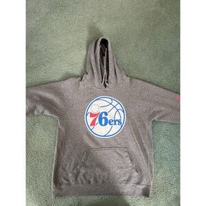 NBA Philly 76ers Draw String Hoodie Size Men’s Medium. Gray Heathered Material.